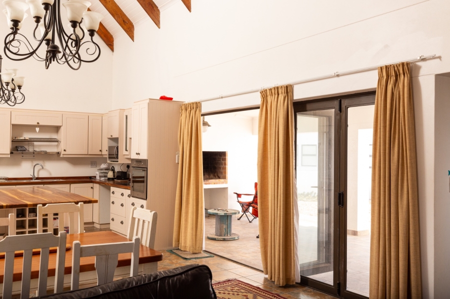 4 Bedroom Property for Sale in Dwarskersbos Western Cape